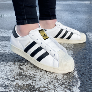 Alternative view of Giày Adidas Superstar Laceless 'Cloud White' FV3017