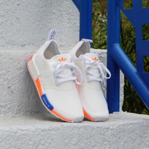 Alternative view of Giày Adidas NMD R1 'Graffiti White Signal Coral' FV7852