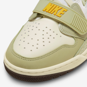 Giay Nike Air Jordan Legacy 312 'Year of the Rabbit' FD9907-111