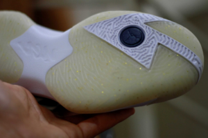 Giay Nike Air Jordan 1 Zion 'Pelicans' DA3131-241