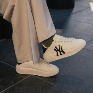 MLB Big Ball Chunky A New York Yankees Shoes NY Baseball Sneaker  3ASHC101N-50IVS,  in 2023