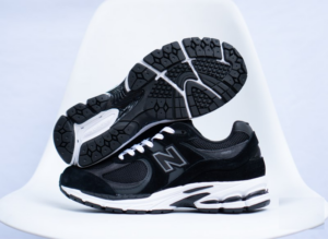 Giay New Balance 2002R 'Core Black' M2002RBK