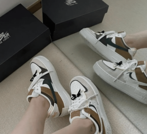 Giay Nike Air Force 1 Shadow ‘Black Bow’ FB1857-111