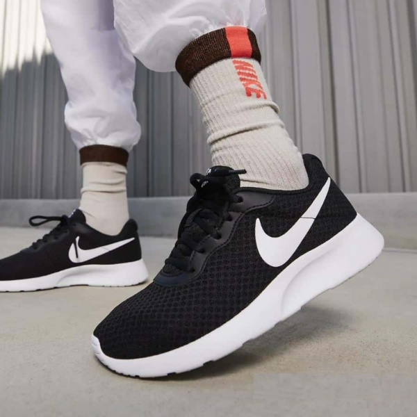 Giay Nike Tanjun 'Black' DJ6257-004