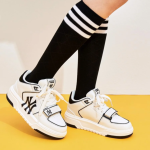 LV x YK Time Out Trainers - Shoes 1AB9VA