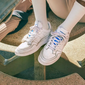 Alternative view of Giày Adidas Supercourt 'Clean Classics Collection White Collegiate Royal' FU9728