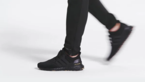 Giay Adidas Ultraboost 1.0 'Black' GY9136