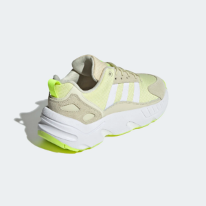 Giay Adidas ZX 22 Boost 'Sand Yellow Tint' GW8317