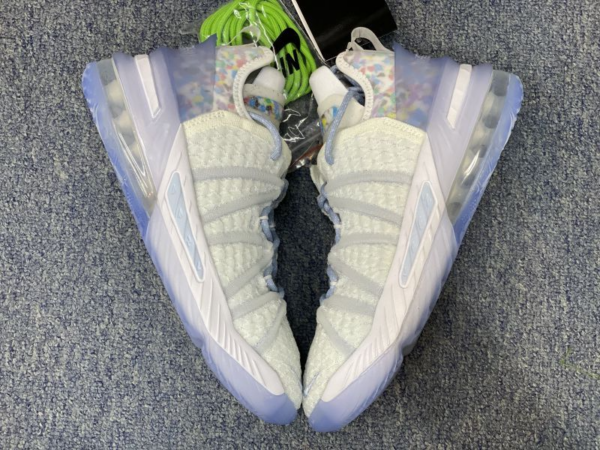 Giày Nike Lebron 18 NRG GS 'Blue Tint' CT4677-400 - Hình ảnh 3