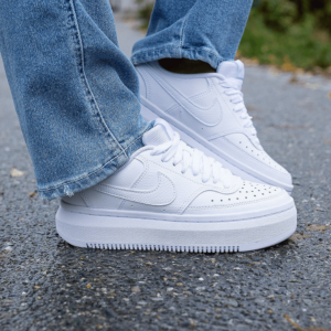 Alternative view of Giày Nike Court Vision Alta 'Triple White' DM0113-100