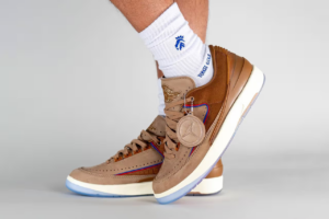 Giay Nike Two 18 x Air Jordan 2 Retro Low 'Rocky Tan' DV7129-222