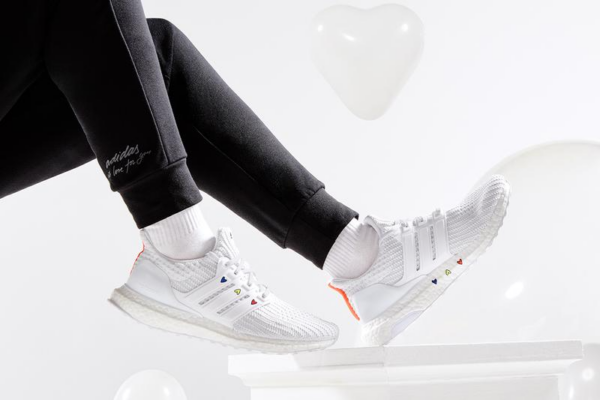 Giày Adidas Wmns UltraBoost 4.0 DNA 'White Hearts' GZ9232 - Hình ảnh 4