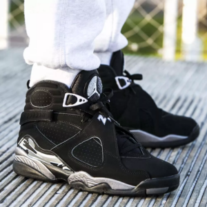 Alternative view of Giày Nike Air Jordan 8 Retro 'Chrome' 2015 305381-003