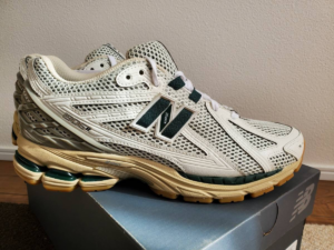 Giay New Balance 1906R 'White Green Cream' M1906RQ