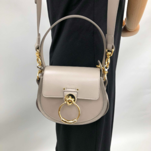 Alternative view of Túi Chloe Small Tess Saddle Bag CHC18WS153A3723W