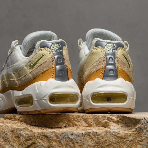 Giày Nike Wmns Air Max 95 'Coconut Milk' DD6622-100 - Hình ảnh 3
