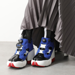 Alternative view of Giày Maison Margiela x Reebok Tabi InstaPump Fury Hi Blue S34WU0023P3782H8379