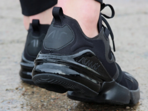 Giay Nike Air Max Infinity 'Triple Black' BQ3999-004