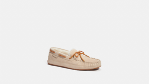 Giay Coach Fleece Shearling Moccasin 'Sand' CC743-SND