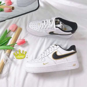 Alternative view of Giày Nike Air Force 1 '07 LV8 'White Metallic Gold' DA8481-100