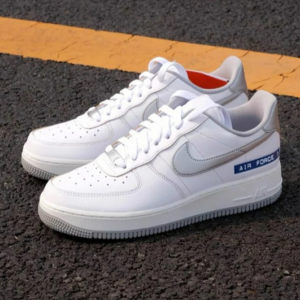 Alternative view of Giày Nike Air Force 1 Low 'Label Maker' DC5209-100