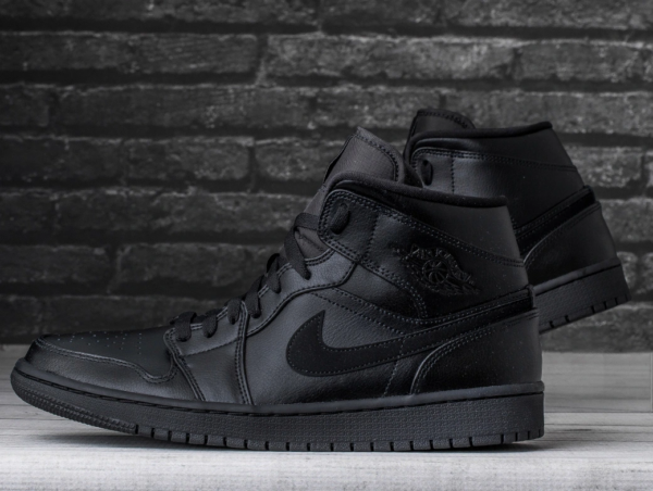 Giày Nike Air Jordan 1 Mid 'Triple Black' 554724-090 - Hình ảnh 4