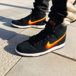 Alternative view of Giày Nike Dunk SB High 'Truck It' BQ6826-003