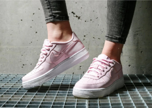 Giay Nike Air Force 1 Low GS 'Pink Foam' CT6389-600