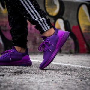 Alternative view of Giày Adidas Originals Pharrell X Solar Hu Glide 'Active Purple' EG7770