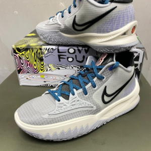 Alternative view of Giày Nike Kyrie Low 4 EP 'Beige' CZ0105-004