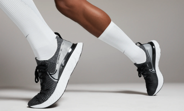 Giày Nike React Infinity Run Flyknit 'Black White' CD4371-012 - Hình ảnh 3