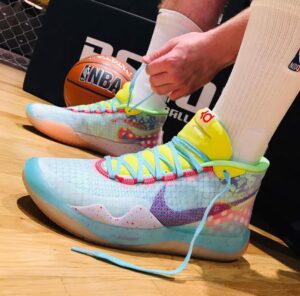 Alternative view of Giày Nike KD 12 EYBL Peach Jam CK1195-300