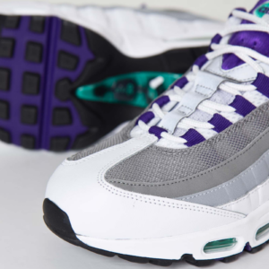 Alternative view of Giày Nike Air Max 95 OG 'Grape' 554970-151