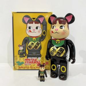 Mo Hinh Bearbrick Pekochan Neko Black Chrome 100% & 400%