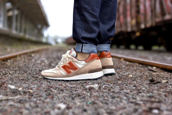 Giày New Balance 1300 'White Sand Red' M1300GB - Ảnh 5