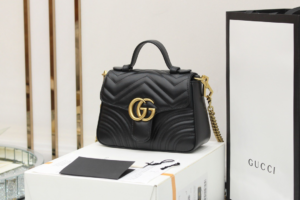Alternative view of Túi Gucci GG Marmont Mini Top Handle Bag 547260 DTDIT 1000
