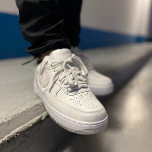 Giay Nike Slam Jam x Air Force 1 Low 'Triple White' DX5590-100
