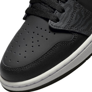 Giay Nike Air Jordan 1 Zoom Comfort 'Breakfast Club' DV3473-001