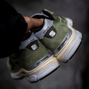 Giay New Balance 990v3 'JJJJound Olive' M990JD3