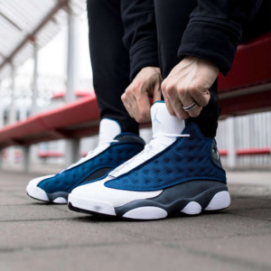 Alternative view of Giày Nike Air Jordan 13 Retro GS 'Flint' 2020 884129-404