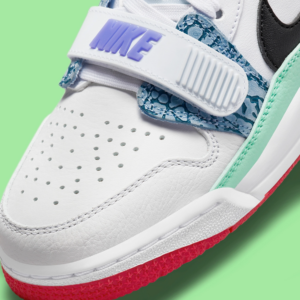 Giay Nike Jordan Legacy 312 Low 'White Valerian Blue' DV9127-101