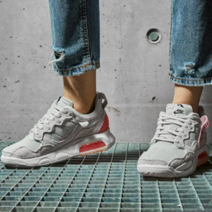 Alternative view of Giày Nike Air Jordan MA2 'Light Bone Sunset Pulse' CW5992-003