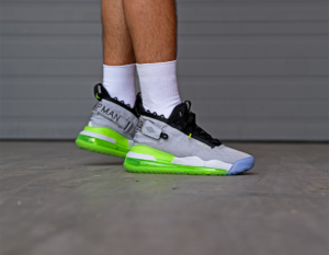 Alternative view of Giày Nike Jordan Proto Max 720 'Aluminum Grey Neon' BQ6623-007