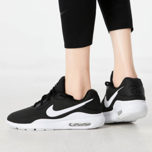 Giay Nike Womens Air Max Oketo 'Black White' CD5449-001