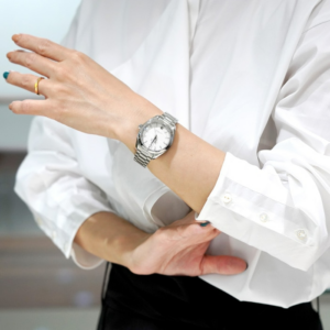 Alternative view of Đồng Hồ Omega Seamaster Aqua Terra 'Silver' 220-10-34-20-02-002