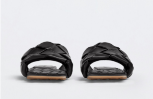 Alternative view of Dép Bottega Veneta Lido Flat Sandal 'Black' 608853VBSS01000