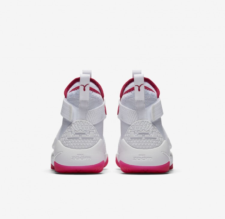 Giày Nike Lebron Soldier 11 'White Vivid Pink' 918369-102
