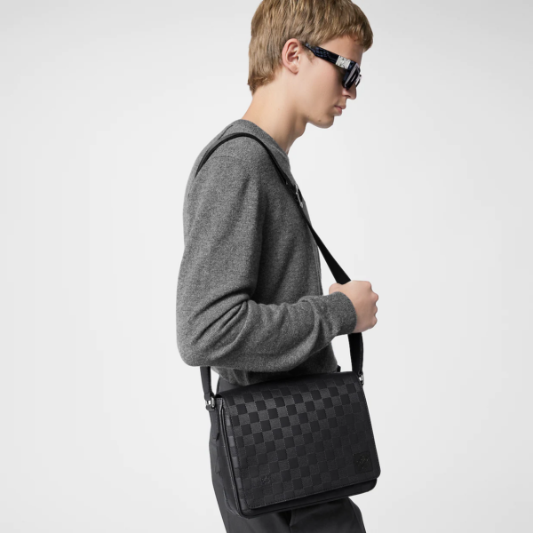 Túi Louis Vuitton District PM Messenger Bag 'Black' N42711 - Hình ảnh 3