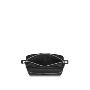 Tui Louis Vuitton Outdoor Messenger Bag 'Black' M30233