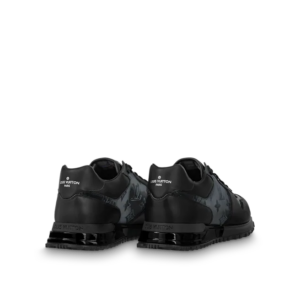 Giay Louis Vuitton Run Away Trainers "Black" 1A8KJ0